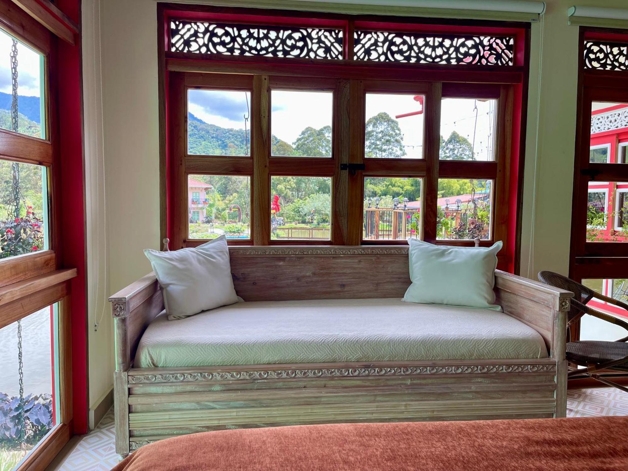 Hotel Lago Valdivia คาร์ดิน ภายนอก รูปภาพ