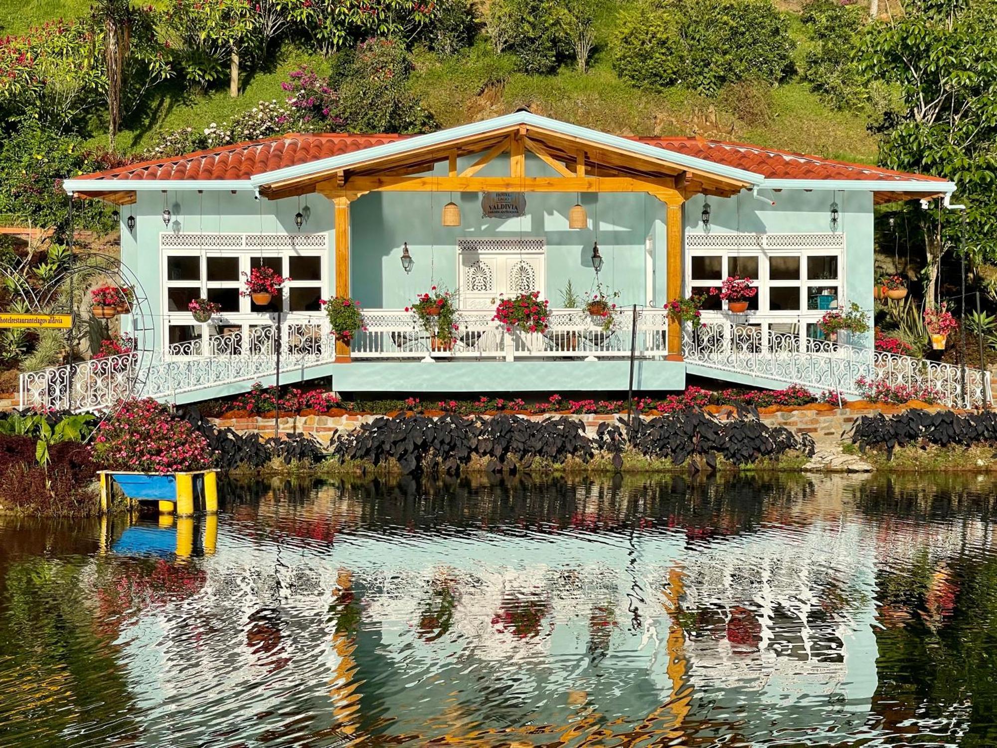 Hotel Lago Valdivia คาร์ดิน ภายนอก รูปภาพ